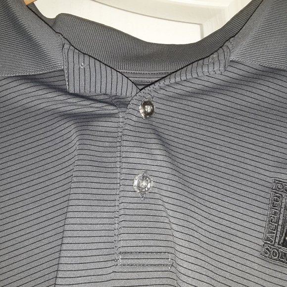 2 Pack Large shirts - Picture 2 of 9